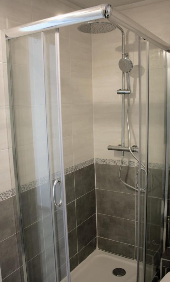 Charmant Appartement Au Coeur Des Gres D Annot Buitenkant foto