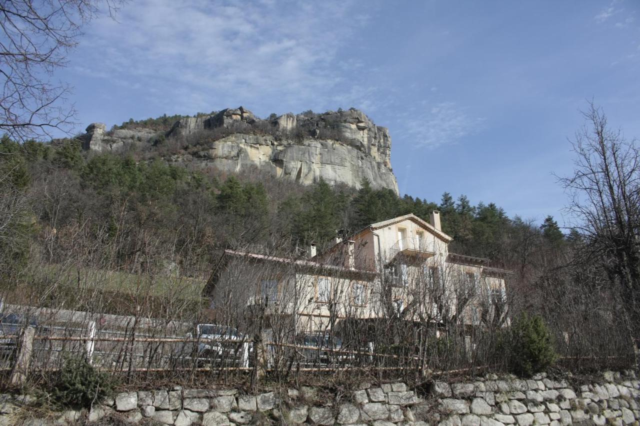 Charmant Appartement Au Coeur Des Gres D Annot Buitenkant foto